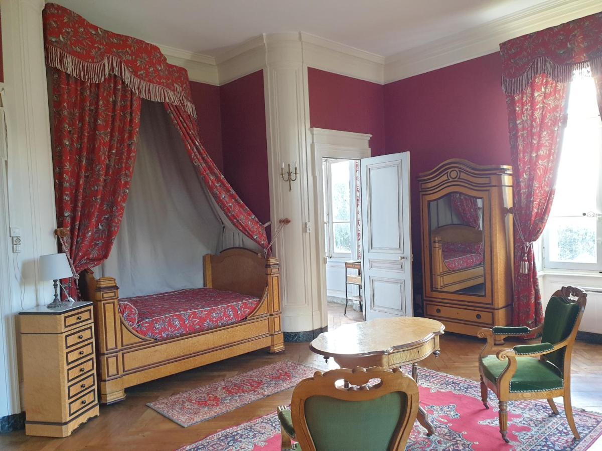 Chateau De Saint Bonnet Les Oules 외부 사진